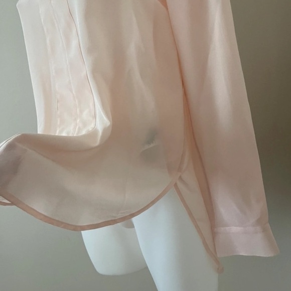 (NWT) Banana Republic Women’s Silk Pink Blouse, XS (Petite) - Picture 5 of 16